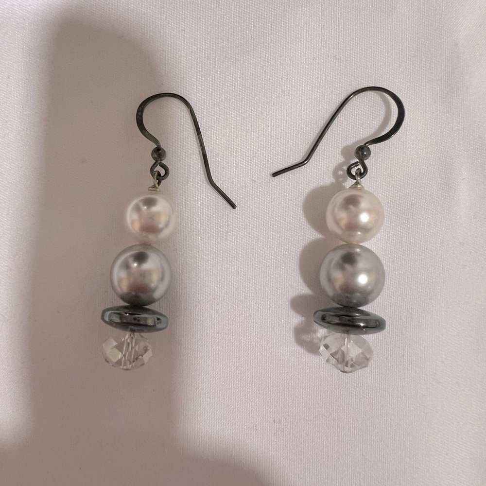 Elegant Pearl and Crystal Drop sterling silver Earrings